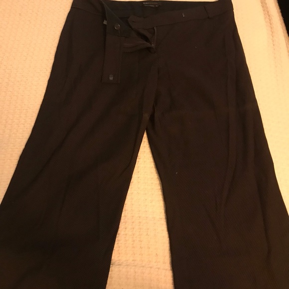 Size 10 brown pattern BCBGMaxAzria crop trousers. - Picture 2 of 4